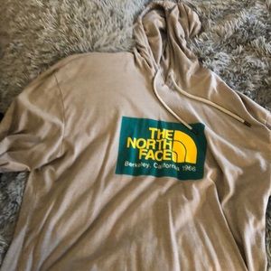 Mens north face light weight sweat shirt